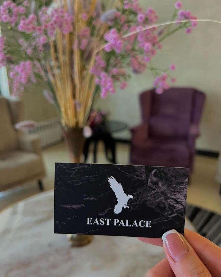 East Palace Hotel Alma-Ata Buitenkant foto
